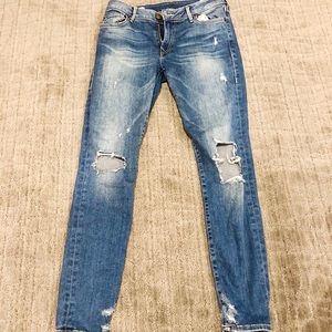 Halle Midrise Super Skinny - Distressed Denim